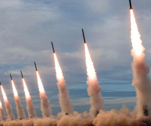 Testy wielowyrzutni rakietowych w Korei Północnej