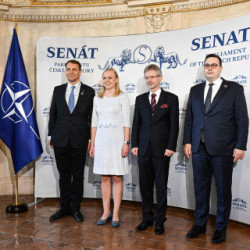 Minister Sikorski na debacie 75 lat NATO