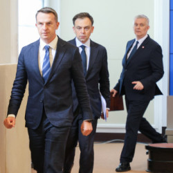 Konferencja ministrów: Domańskiego, Żurka i Siemoniaka