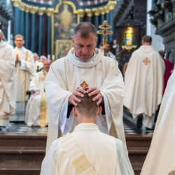 Święcenia kapłańskie w Katedrze Oliwskiej