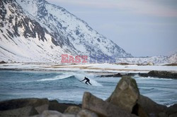 Surfowanie na Arktyce - AFP