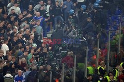 Fani Leicester walczą z policją w Rzymie