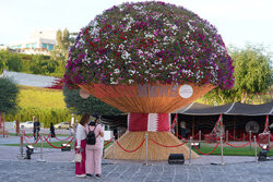 Największy na świecie naturalny bukiet kwiatów