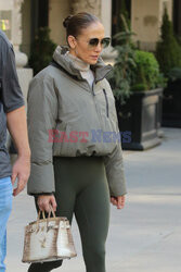 Jennifer Lopez z torebką Hermes-Birkin