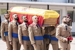 Pogrzeb hiszpańskiego żołnierza, który zginął na poligonie w Polsce