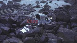 Philippine fishermen struggle as oil spill keeps them ashore - AFP