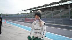 British Racing Star Jessica Hawkins Is First Woman To Drive Modern F1 Car In Almost 5 Year