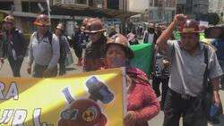 Bolivian gold miners protest in La Paz - AFP