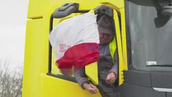 Polish hauliers block Ukrainian border, protest unfair competition - AFP