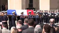 National tribute to Philippe De Gaulle: pallbearers carry the coffin - AFP