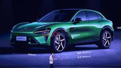 Xiaomi Unveils YU7 Electric SUV and XRing 01 Chip, Signaling Major Tech Expansion