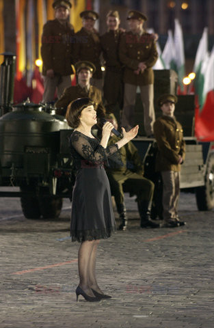 Mireille Mathieu na Placu Czerwonym w Moskwie