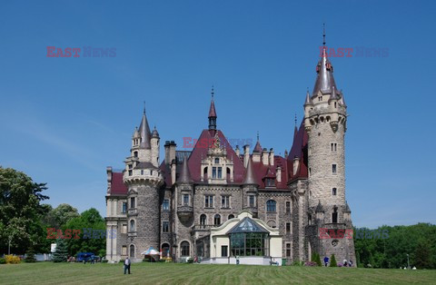 Pałac w Mosznej