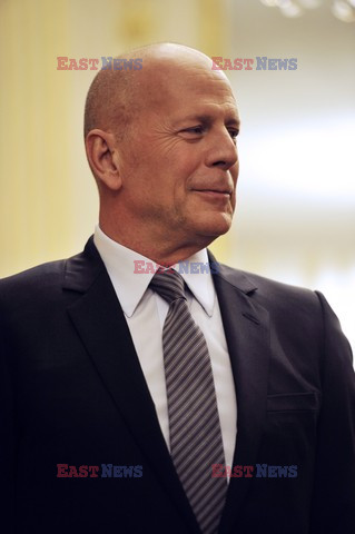 Bruce Willis awarded as Commander in the Order of Arts and Letters