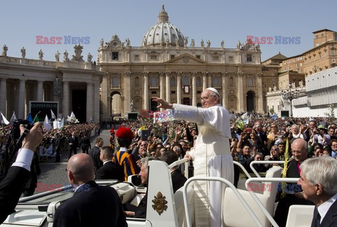 Niedziela Palmowa w Watykanie i na świecie