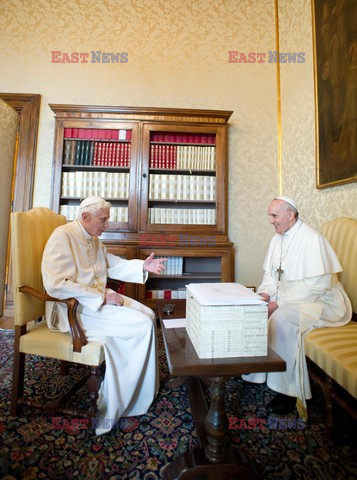 Two popes met for the first time in hundreds of years
