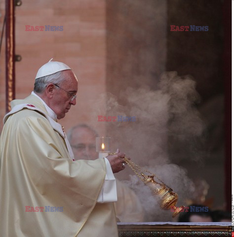 Papież Franciszek odprawił mszę w dniu Wszystkich Świętych