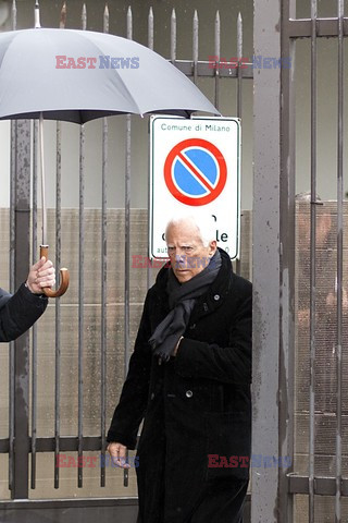 Giorgio Armani opuszcza swój pokaz