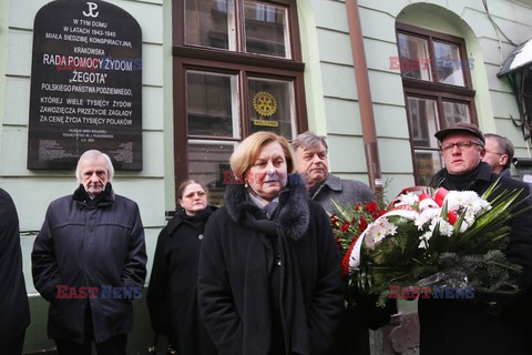 PiS złożył kwiaty przed tablicą ku czci Żegoty w Krakowie