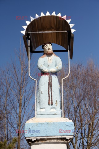 Architektura i sztuka sakralna w Polsce Monk