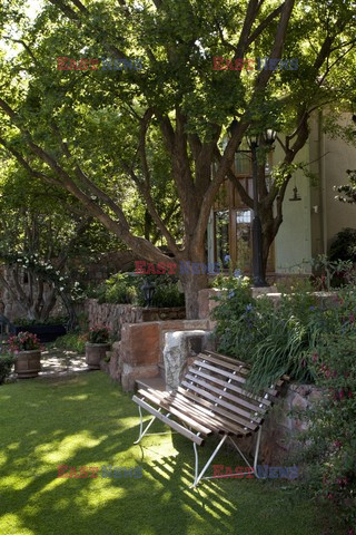 Urzekający ogród w Johanesburgu - House and Leisure 8/2014