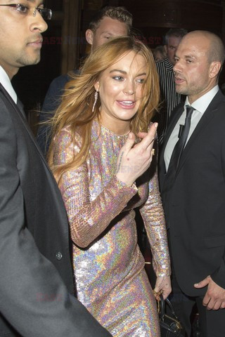 Lindsay Lohan idzie do klubu