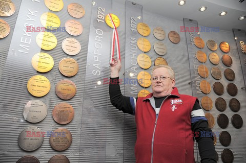 Wojciech Fortuna przekazał swój medal do muzeum