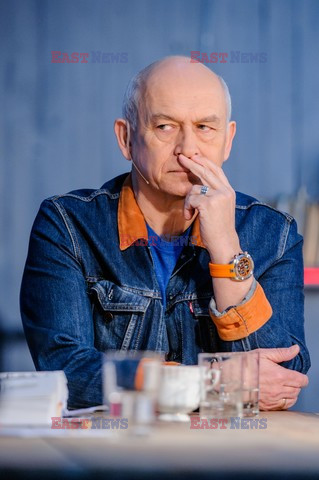 Na planie Hala Odlotow