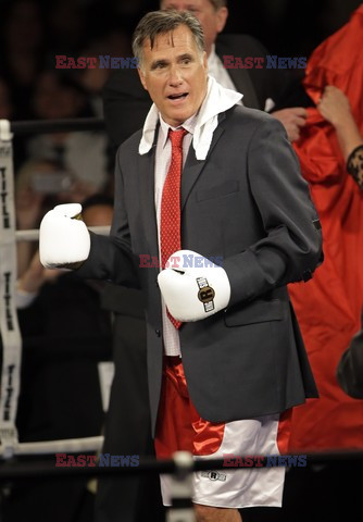 Mitt Romney i Evander Holyfield na ringu