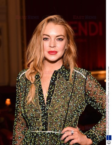 Lindsay Lohan na imprezie Fendi