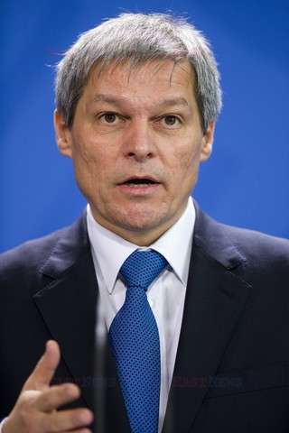 reporter_face