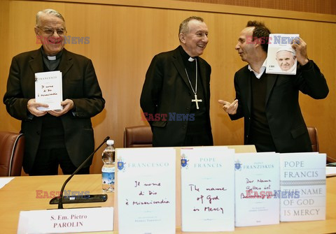Roberto Benigni promuje książkę papieża Franciszka