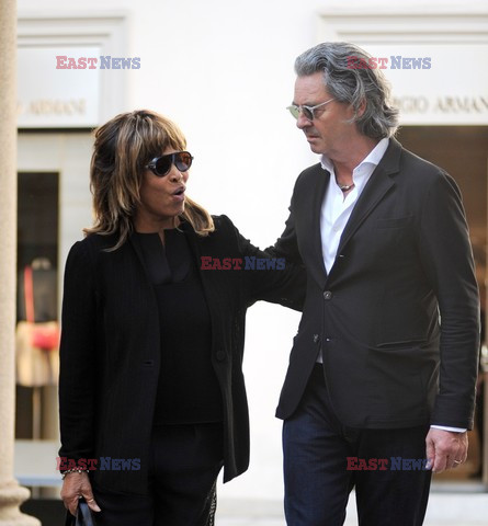 Tina Turner z mężem na zakupach
