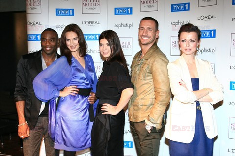 Konferencja programu Super Models by L'Oreal Paris