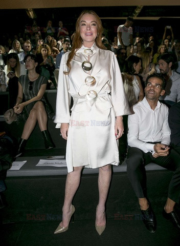 Lindsay Lohan na pokazie mody w Madrycie