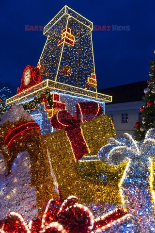 Iluminacje i dekoracje świąteczne w Polsce