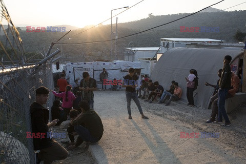 Migranci na greckiej wyspie Lesbos - Redux