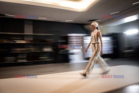 Pokaz mody Dior wiosna 2021