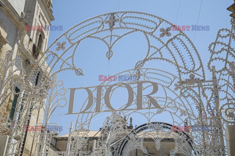 Pokaz mody Dior wiosna 2021