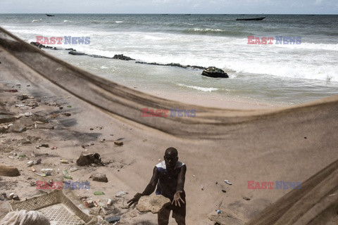 Podnoszące się wody u wybrzeży Senegalu - AFP
