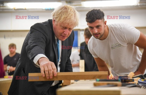 Boris Johnson budowniczym