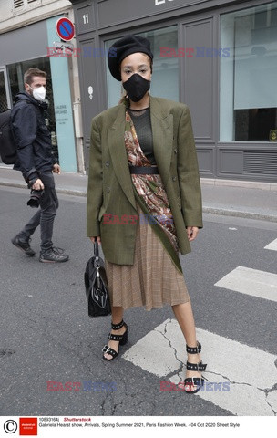 Street fashion na Tygodniu Mody w Paryżu - lato 2021
