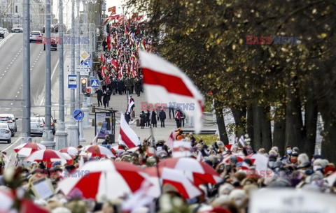 Marsz i protesty opozycji w Mińsku na Białorusi