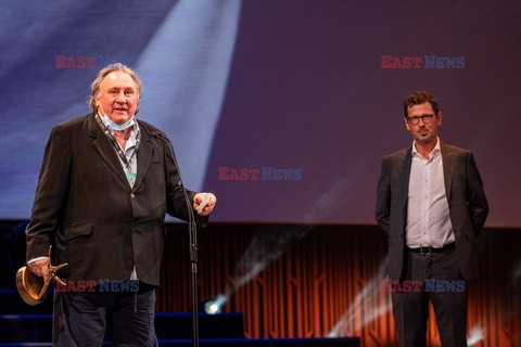 Gerard Depardieu odbiera nagrodę na festiwalu fimowym w Egipcie