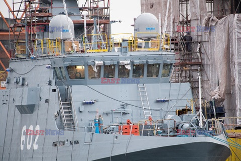 Niszczyciel min ORP Albatros w budowie