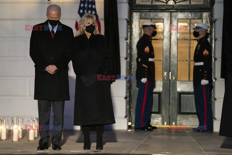 Prezydent Biden i Kapitol oddają hołd 500 tysiącom ofiar Covid-19