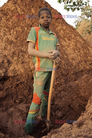 Nielegalne kopalnie złota w Burkina Faso - Redux