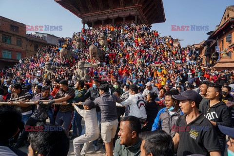 Festiwal Bisket Jatra w Nepalu