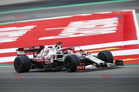 Robert Kubica podczas testów opon w Hiszpanii
