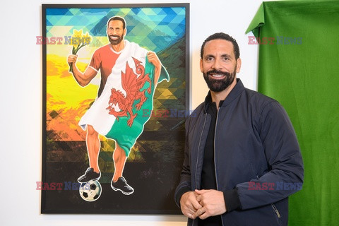 Obraz Rio Ferdinanda z walijską flagą